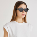 Lunettes de Soleil Femme ‘Roma’ – Monture Noire & Verres Gris - 3