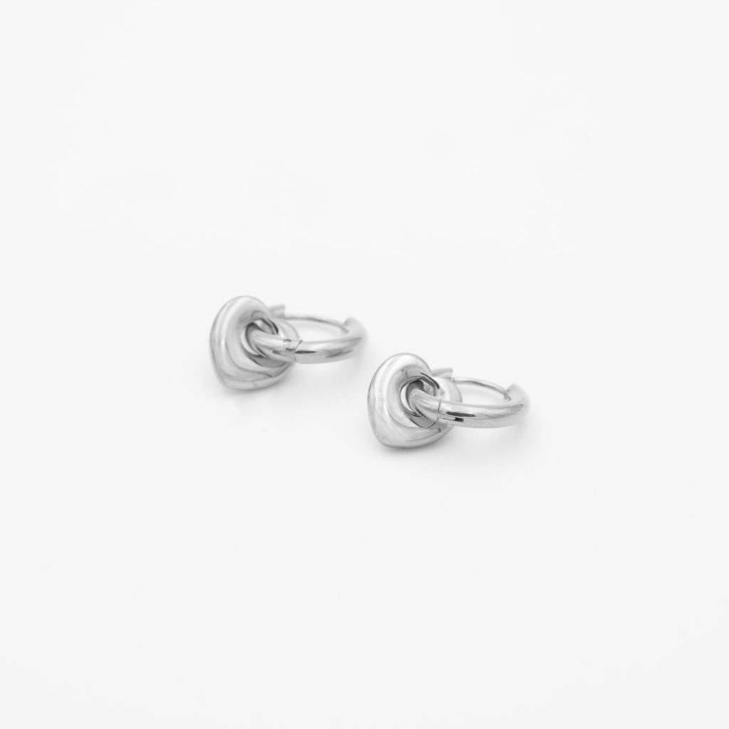 Boucles d’oreilles « Huggy Heart » en acier inoxydable
