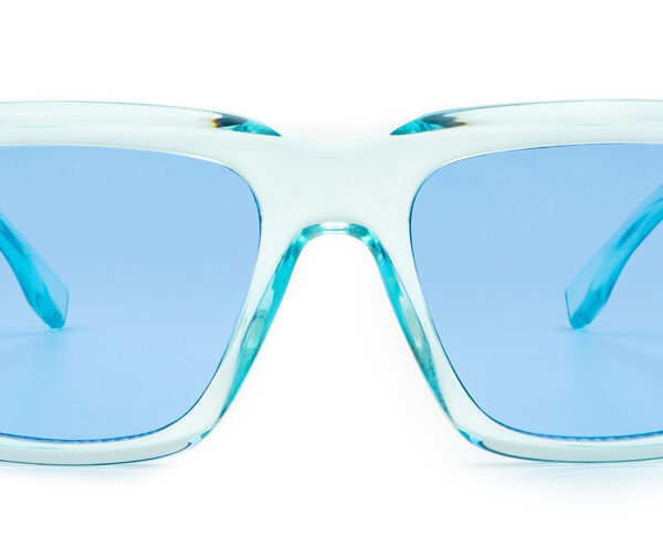 Lunettes de Soleil ‘Murano’ – Élégance Cristalline et Solaire