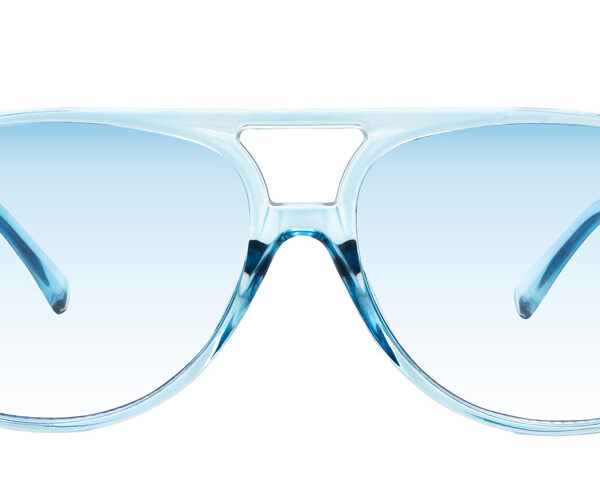 Lunettes de Soleil ‘Cortina’ – Light Blue - Élégance Alpine et Fraîcheur Bleutée