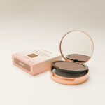 fond de teint compact solaire – teinte tiramisù 8g -1